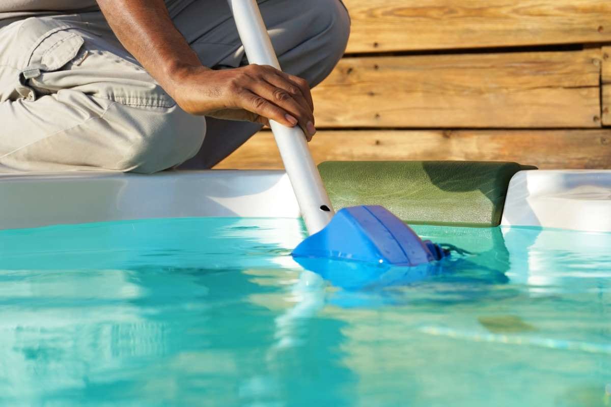 Support Staff Pool Software for Smoother Operations — pool service software